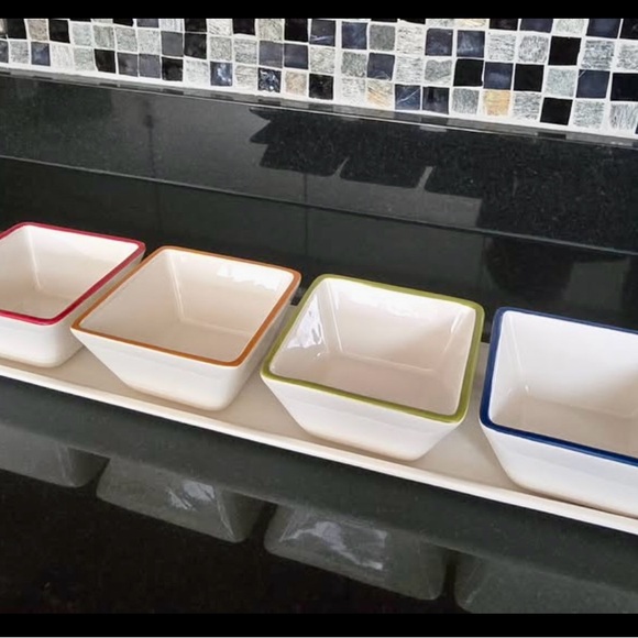 Pottery Barn Colorful Rimmed Square Bowls Set - Picture 1 of 3